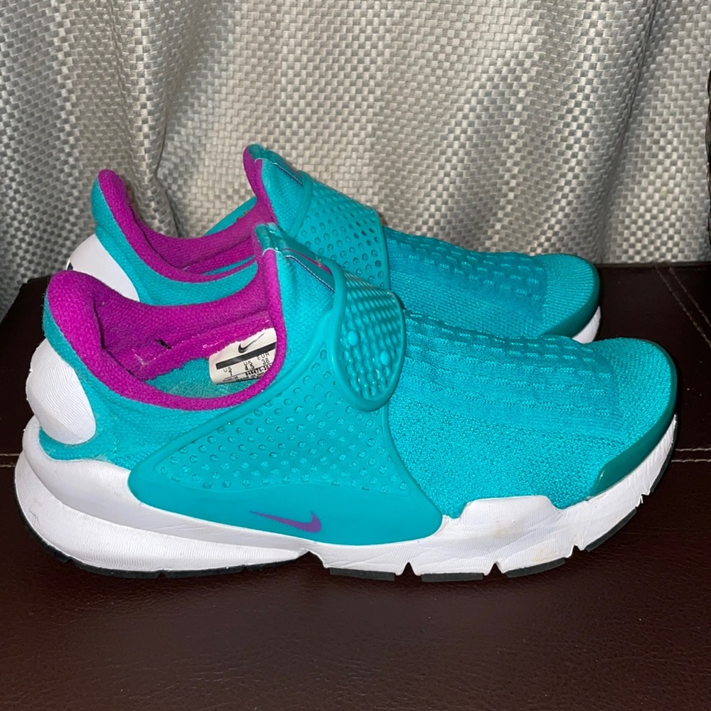 Nike Sock Dart
